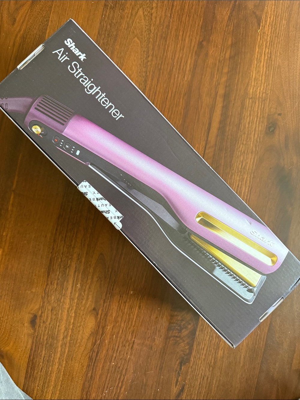 Shark - Air Straightener -HT400PU - new!